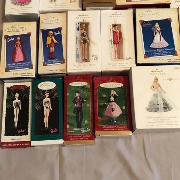 HALLMARK Ornament Barbie Random 40 Lot - Picture 11 of 11